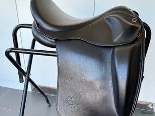 Sadlar hästutrustning Islandssadel i fint skick - Annons 4