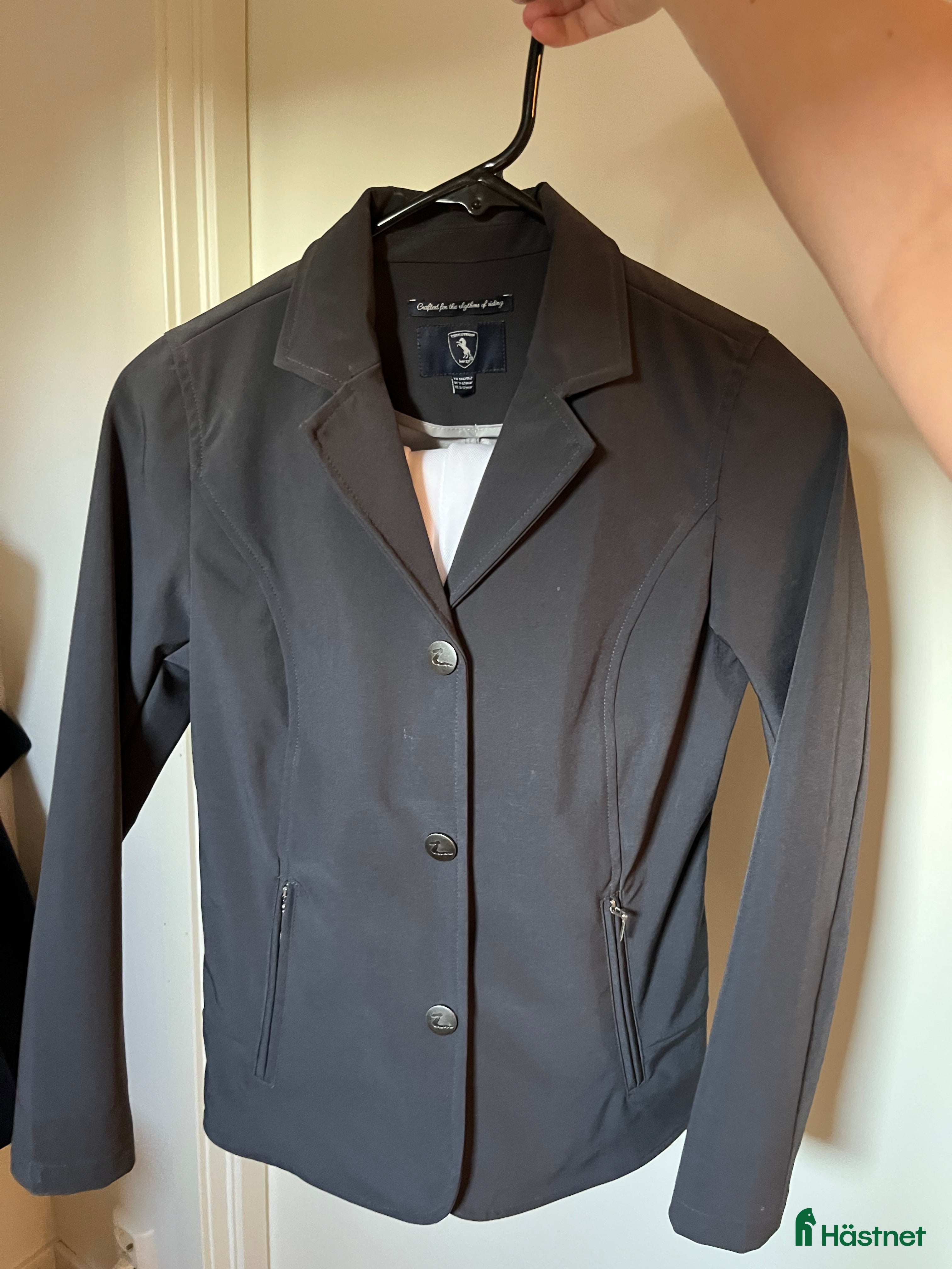 Övrigt Ridkläder ryttarutrustning till salu: Tävlingskläder  i Habo - Annons 5