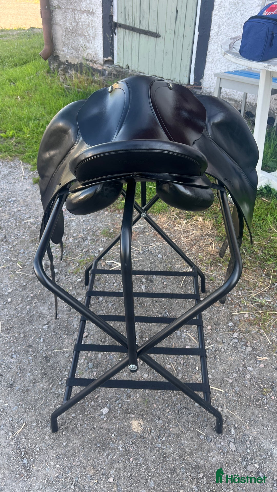 Sadlar hästutrustning till salu: Fin Prestige sadel 17” i Göta - Annons 5