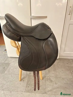 Sadlar hästutrustning Fin dressyrsadel till ponny - Annons 21