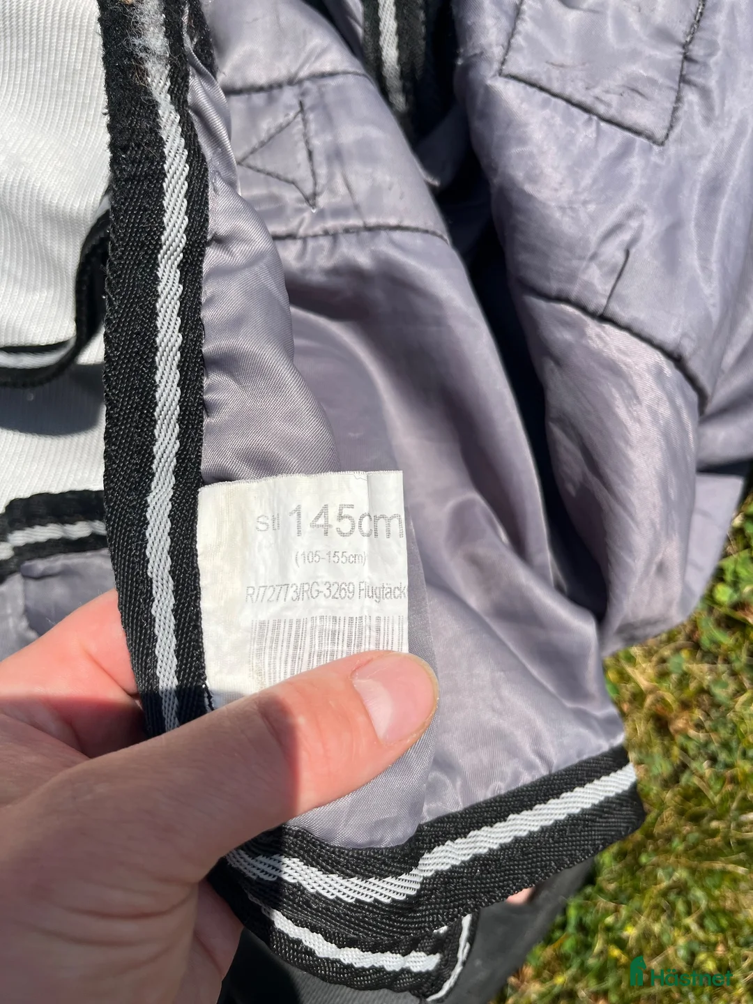 Täcken hästutrustning till salu: Flugtäcke - Annons 4
