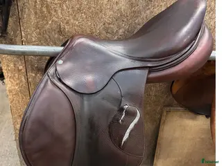 Sadlar hästutrustning Antarès Evolution hoppsadel – 17,5” / Medium i Båstad - Annons 7