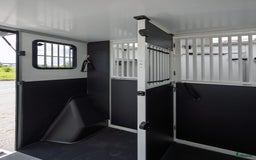 Hästlastbilar  fordon & transport till salu: UME Light3 - Stuteri! i Borlänge - Annons 9