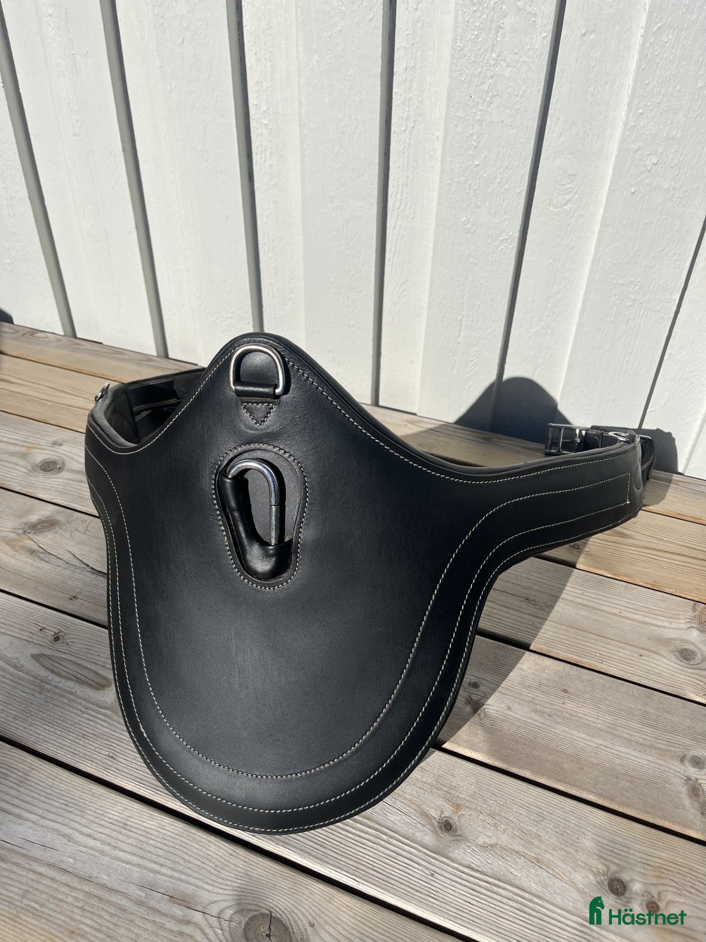 Sadeltillbehör hästutrustning till salu: Lädergjord med platta, 130 cm i Ödsmål - Annons 23