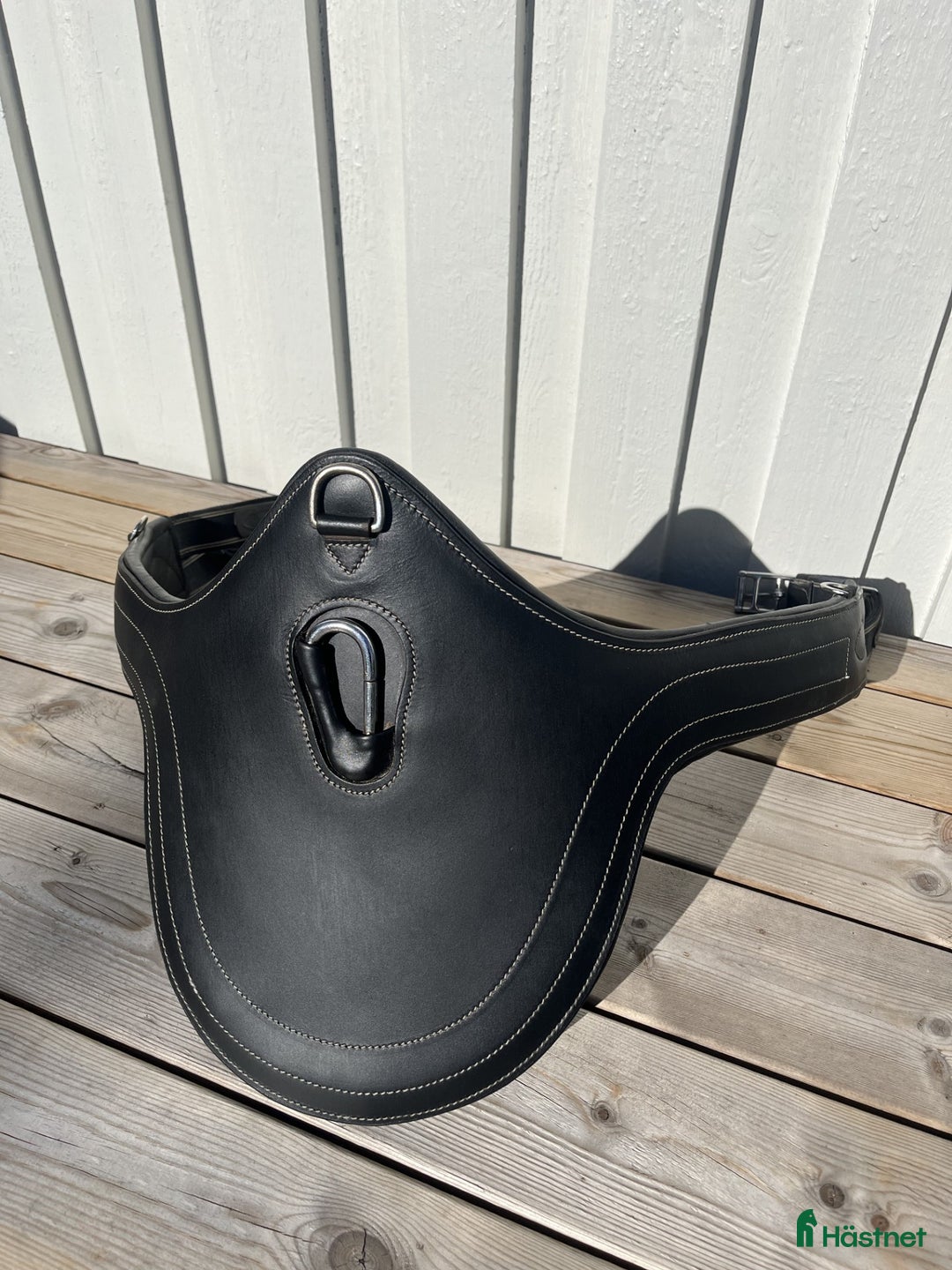 Sadeltillbehör hästutrustning till salu: Lädergjord med platta, 130 cm i Ödsmål - Annons 1