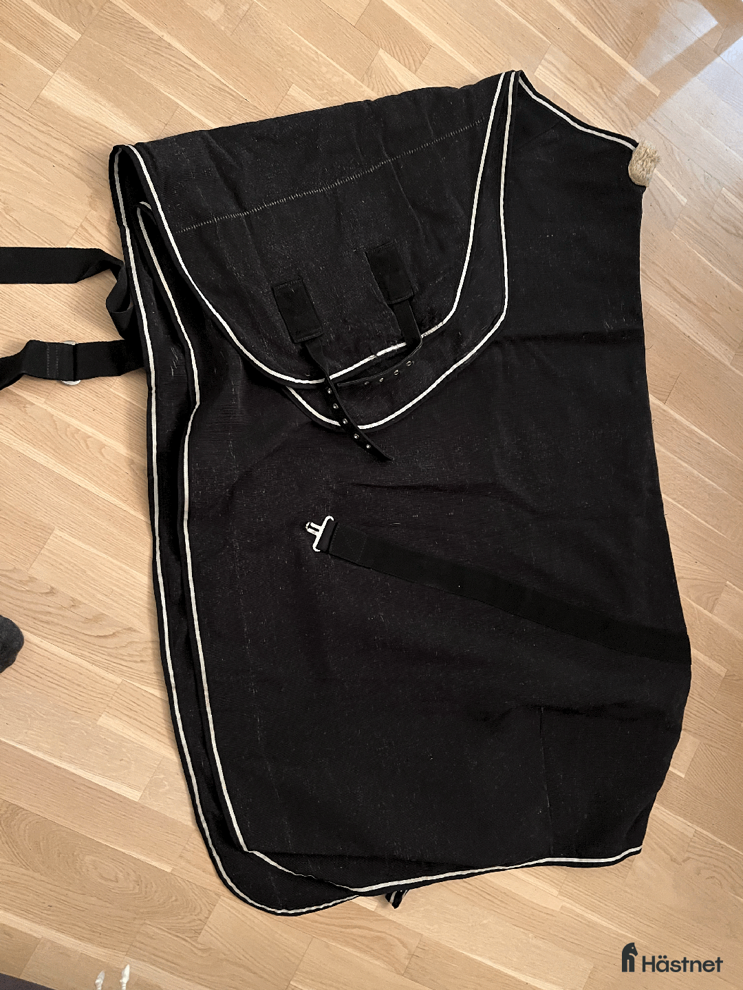 Täcken hästutrustning till salu: Oanvända ponnytäcken i Nacka - Annons 5