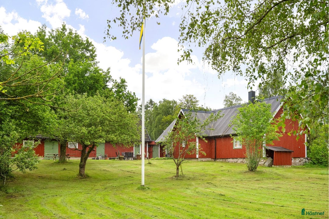  hästgårdar till salu: Hästgård utanför Ljungbyhed i Ljungbyhed - Annons 2