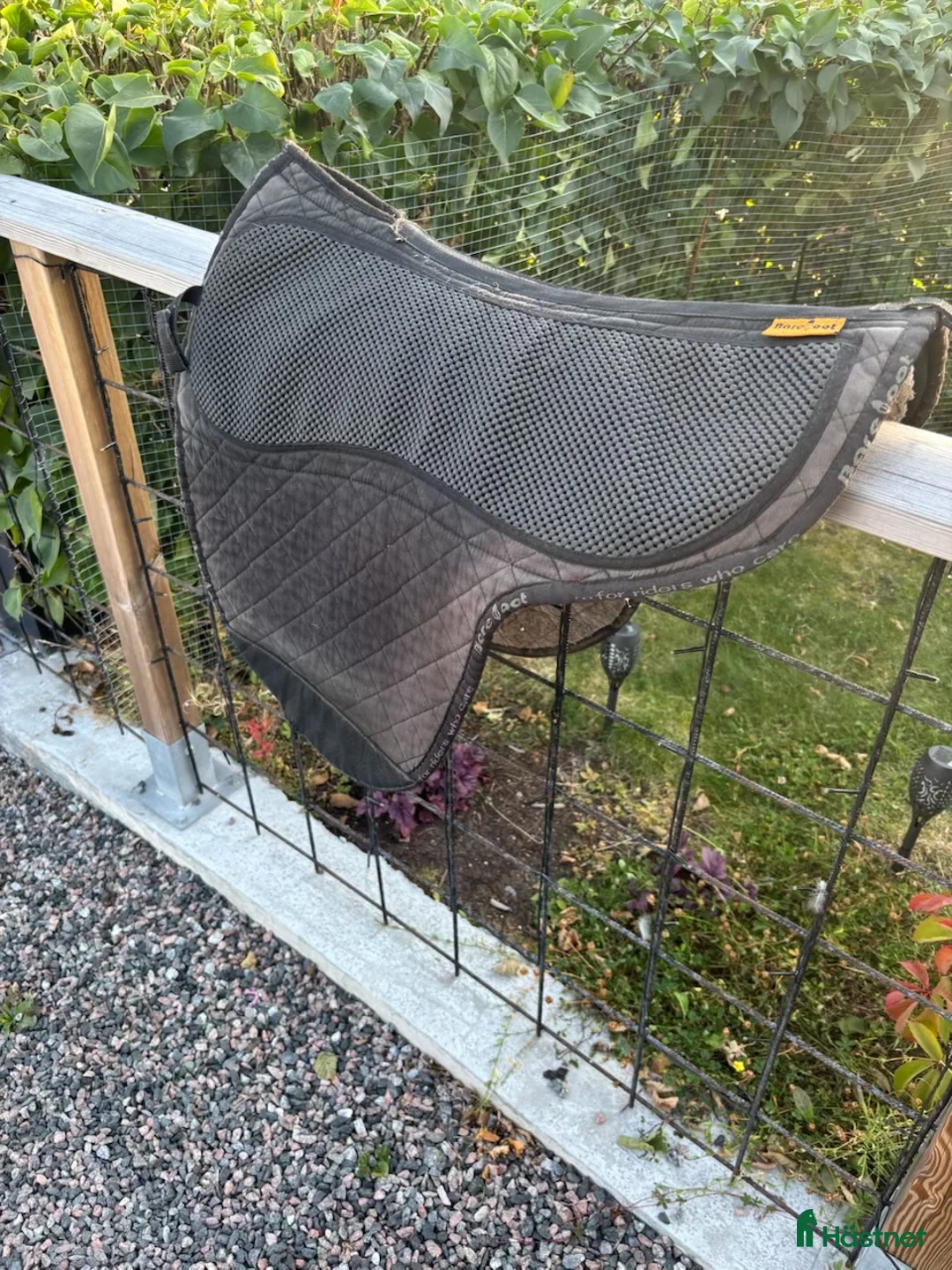 Sadlar hästutrustning till salu: barefoot bomlös sadel - Annons 5