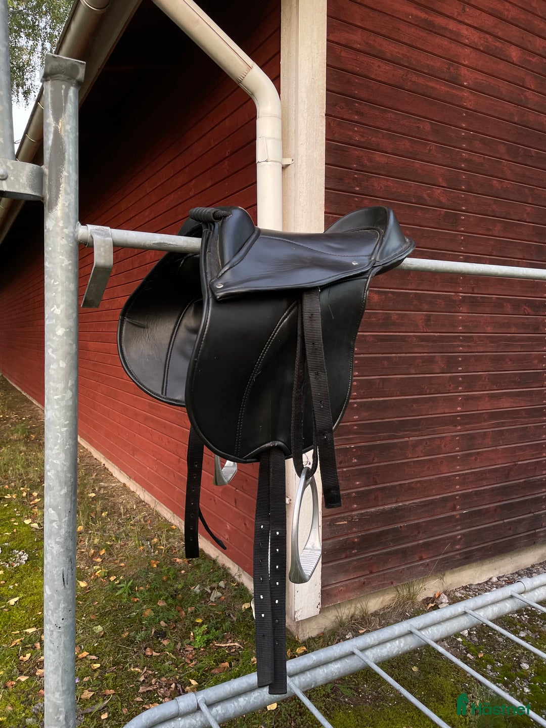 Sadlar hästutrustning till salu: Oanvänd ponnyputa i Kramfors - Annons 1