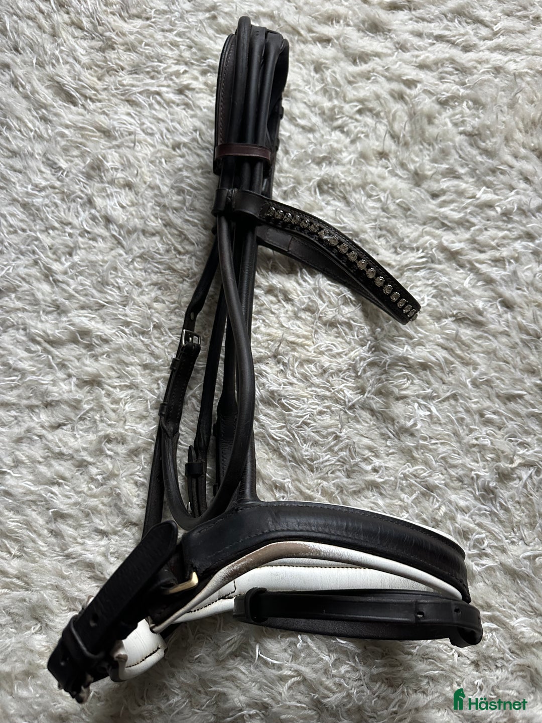 Träns hästutrustning till salu: Otto Schumacher - brunt rundsytt träns i Stockholm - Annons 8