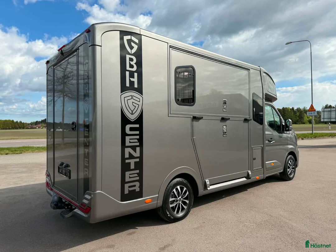 Hästlastbilar  fordon & transport till salu: Paragan Excelsion 5XL Stuteri Automat  i Köping - Annons 2