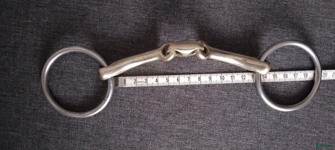 Bett hästutrustning till salu: Sprenger Novocontact, lös ring, 130mm i Norrtälje - Annons 1