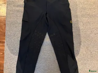 Ridbyxor ryttarutrustning till salu: oanvända maya delorez ridbyxor - Annons 1