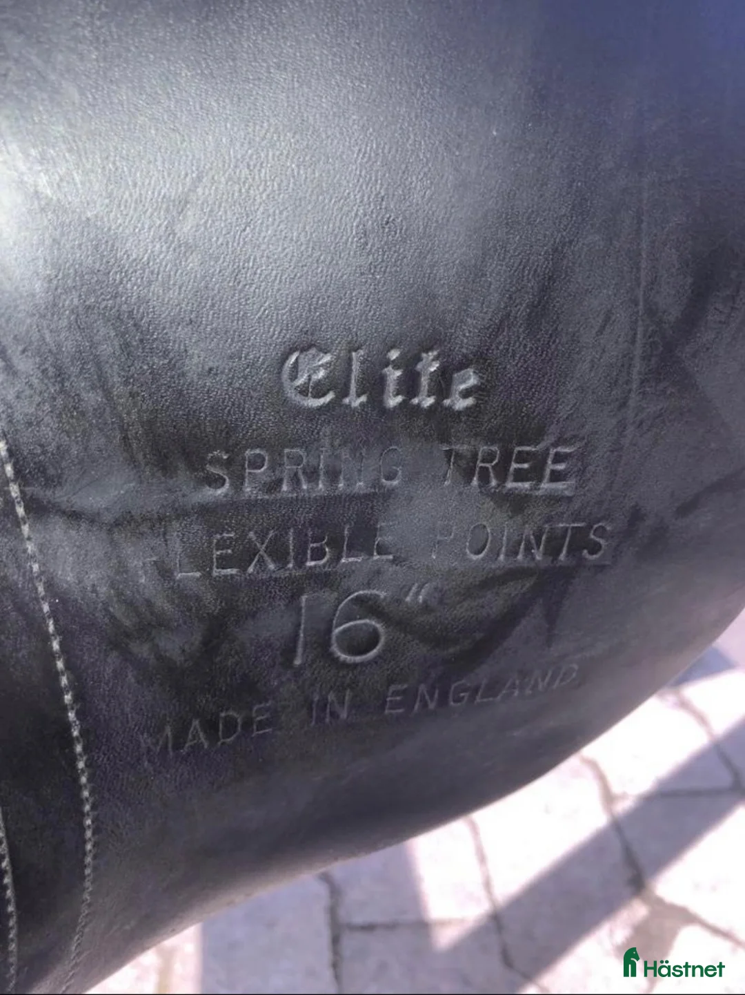 Sadlar hästutrustning till salu: Dressyrsadel 'Windsor Walsall England' - Annons 4