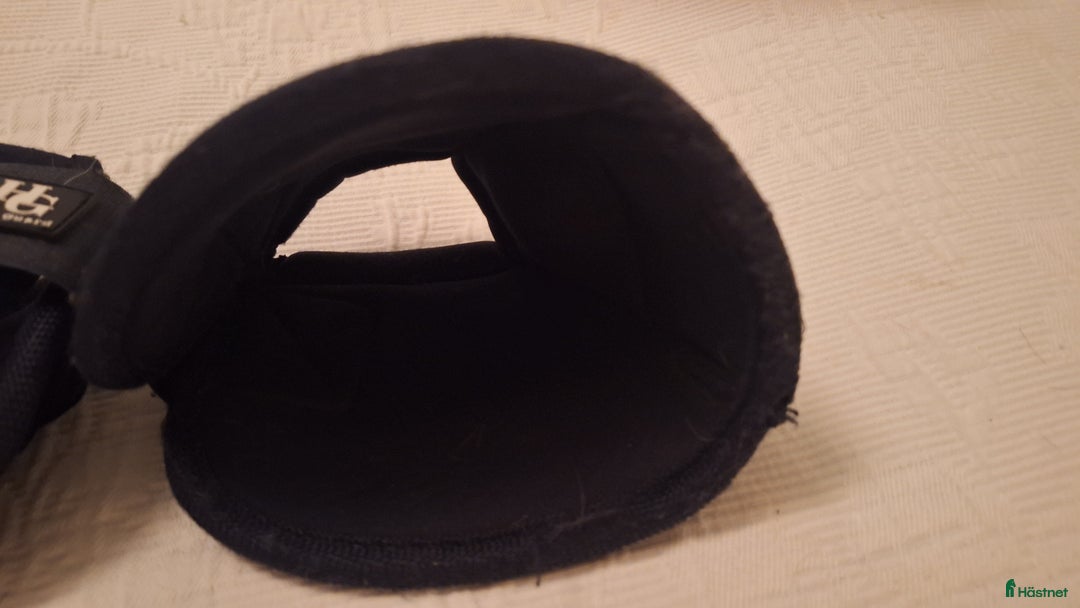 Benskydd hästutrustning till salu: Boots stl M i Lidköping - Annons 6