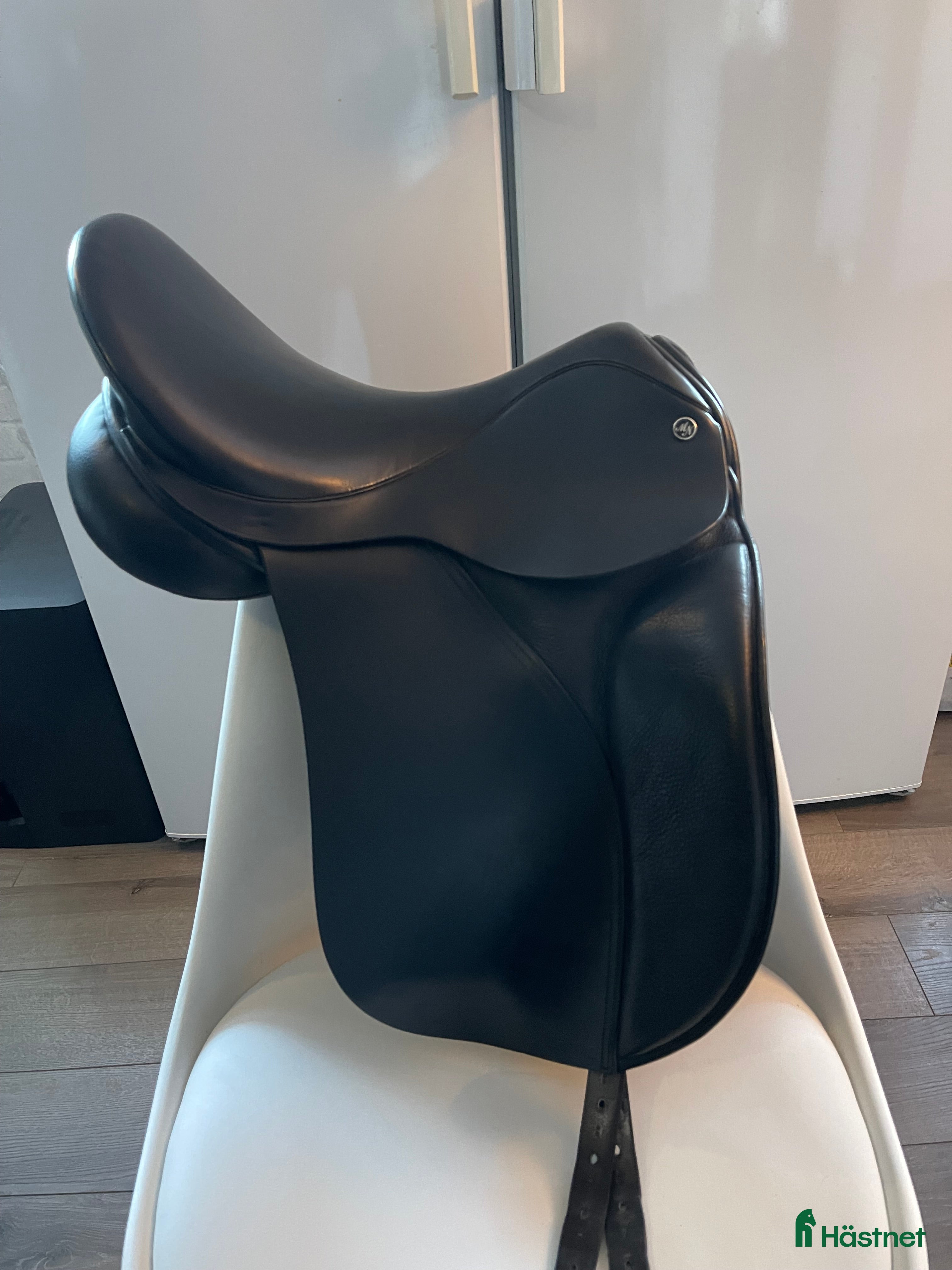 Sadlar hästutrustning till salu: Morris and Nolan dressyrsadel  i Åshammar - Annons 18