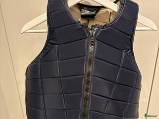 Säkerhetsvästar ryttarutrustning till salu: Racesafe i Ingelstad - Annons 12