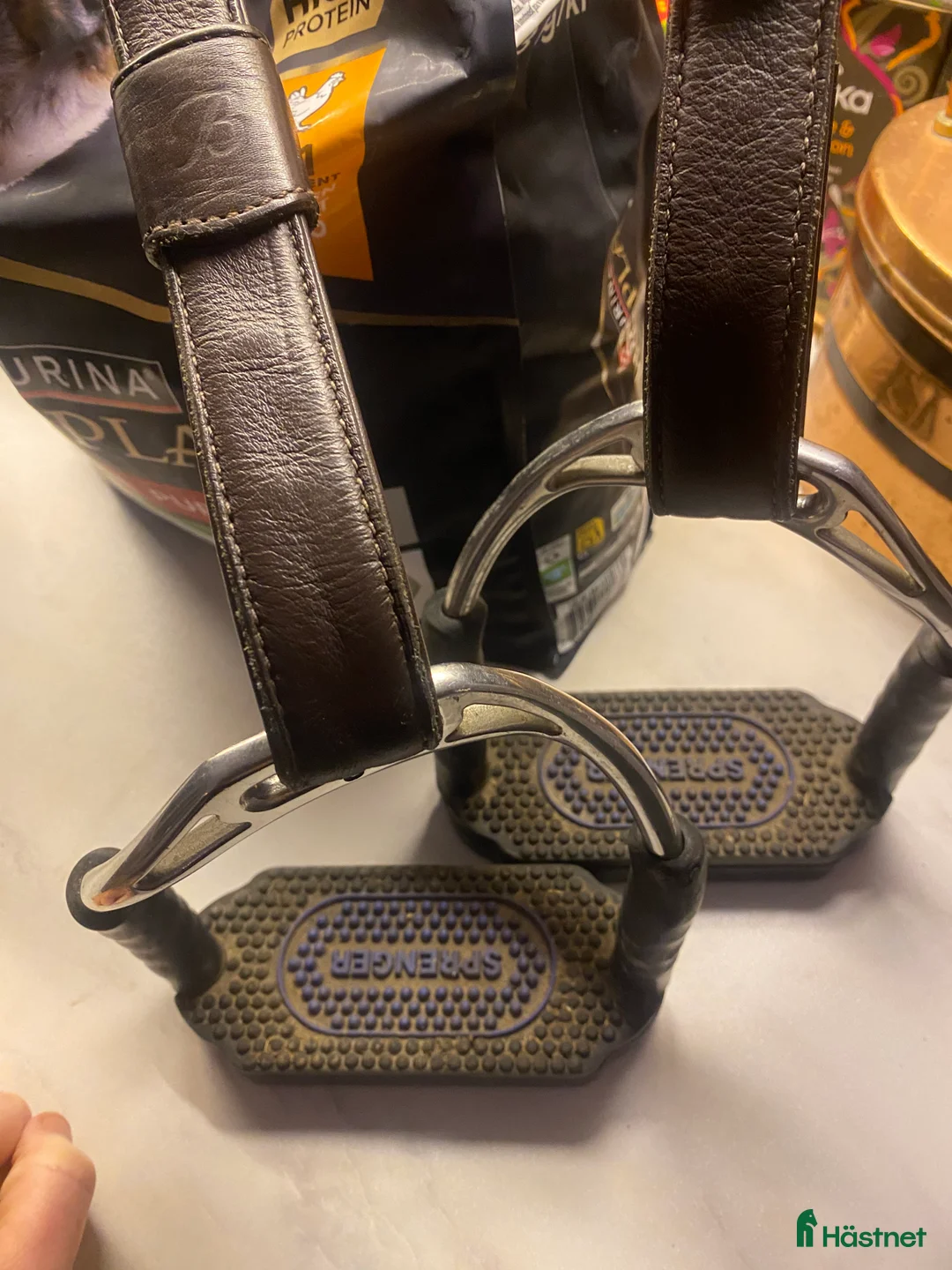 Övrig Ryttarutrustning ryttarutrustning till salu: stigbyglar Sprenger bow balance   - Annons 1