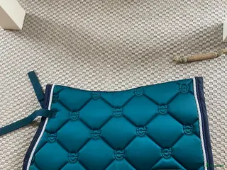 Schabrak & Vojlockar hästutrustning Säljer Es schabrak - Annons 18