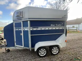 Hästtransporter fordon & transport till salu: Nybesiktad hästtransport i Löderup - Annons 2