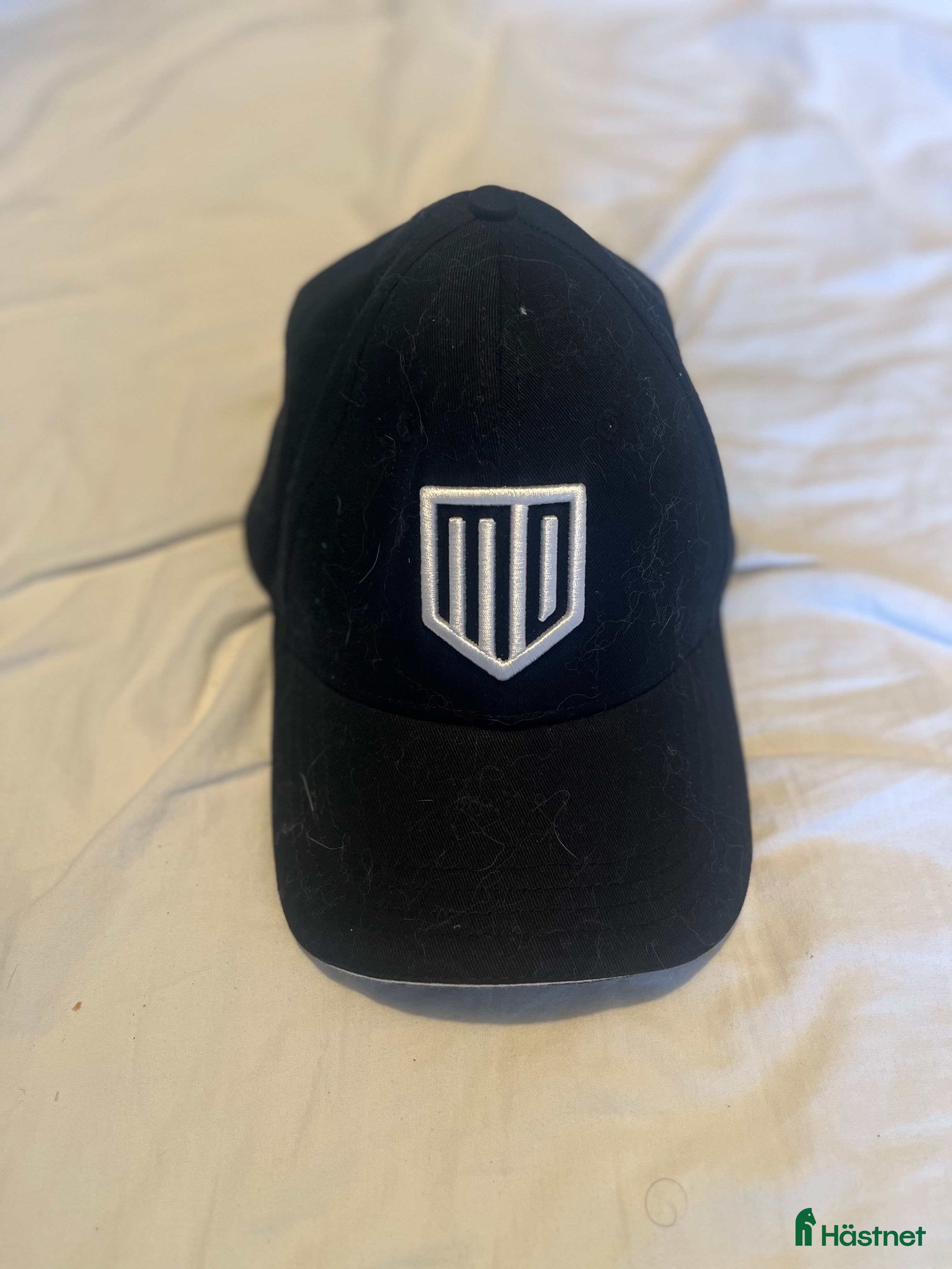 Övrig Ryttarutrustning ryttarutrustning till salu: Fin Maya delorez keps i Kalmar - Annons 24