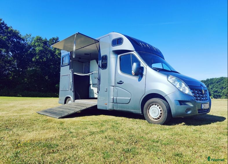 Hästlastbilar  fordon & transport till salu: Renault Master hästlastbil 2015– B-körkort, 5 sits - Annons 4