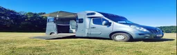 Hästlastbilar  fordon & transport till salu: Renault Master hästlastbil 2015– B-körkort, 5 sits i Linghem - Annons 1