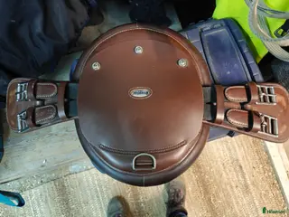 Sadeltillbehör hästutrustning Prestige RP dressyrgjord 50 cm i Eslöv - Annons 5