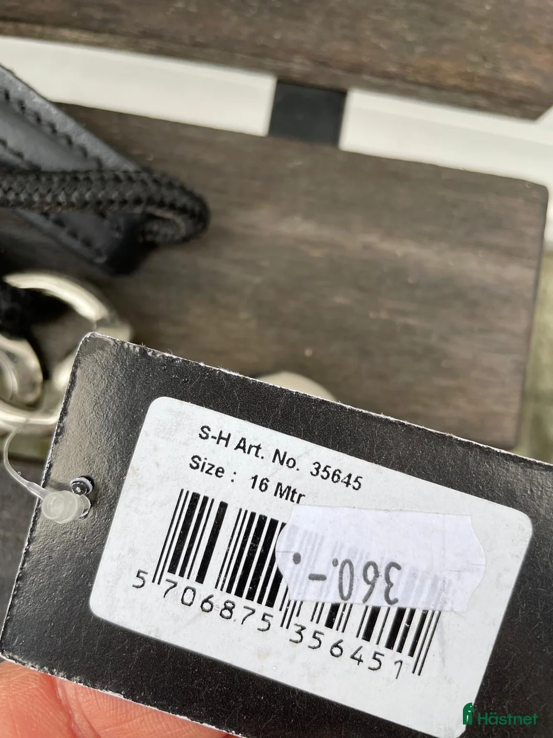 Övrig Hästutrustning hästutrustning till salu: Svarta tömmar 16 meter oanvända - Annons 2