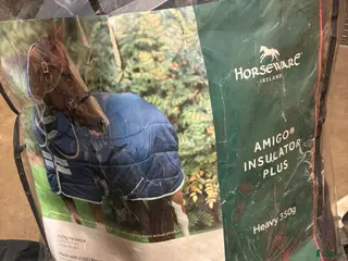 Täcken hästutrustning Amigo Liner 350g i Stenungsund - Annons 2