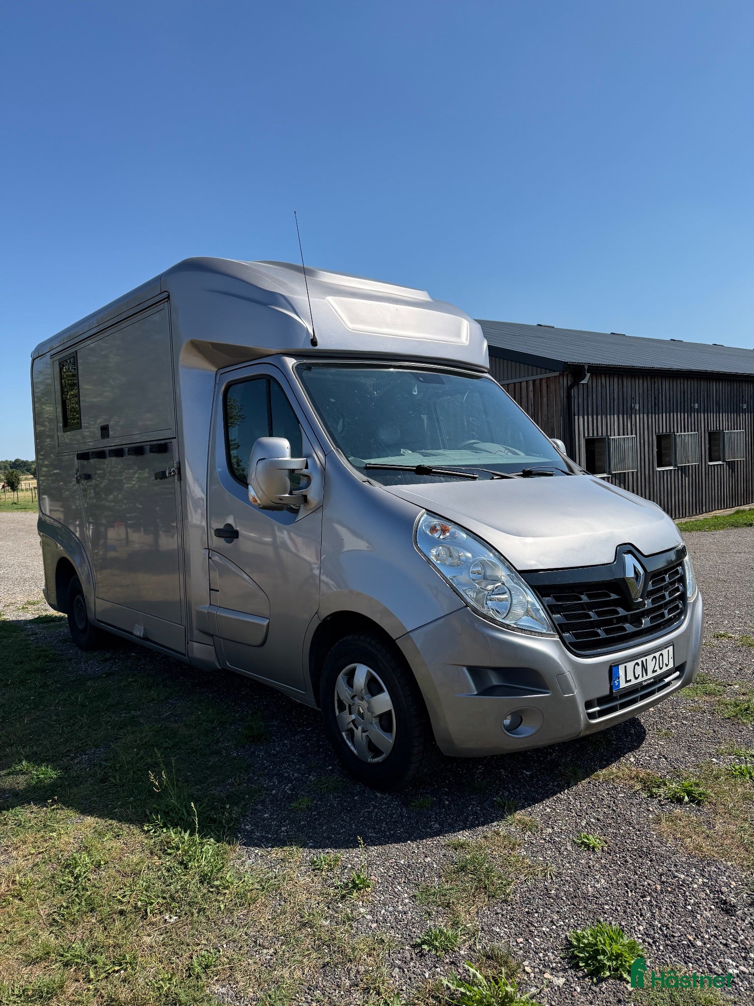 Hästlastbilar  fordon & transport till salu: Hästlastbil interhorse stuteriinredning 3 sitsig - Annons 5