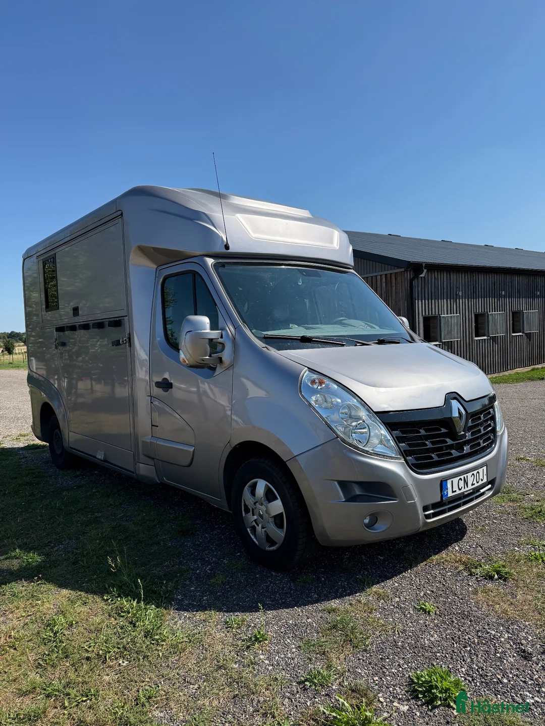 Hästlastbilar  fordon & transport till salu: Hästlastbil interhorse stuteriinredning 3 sitsig - Annons 1