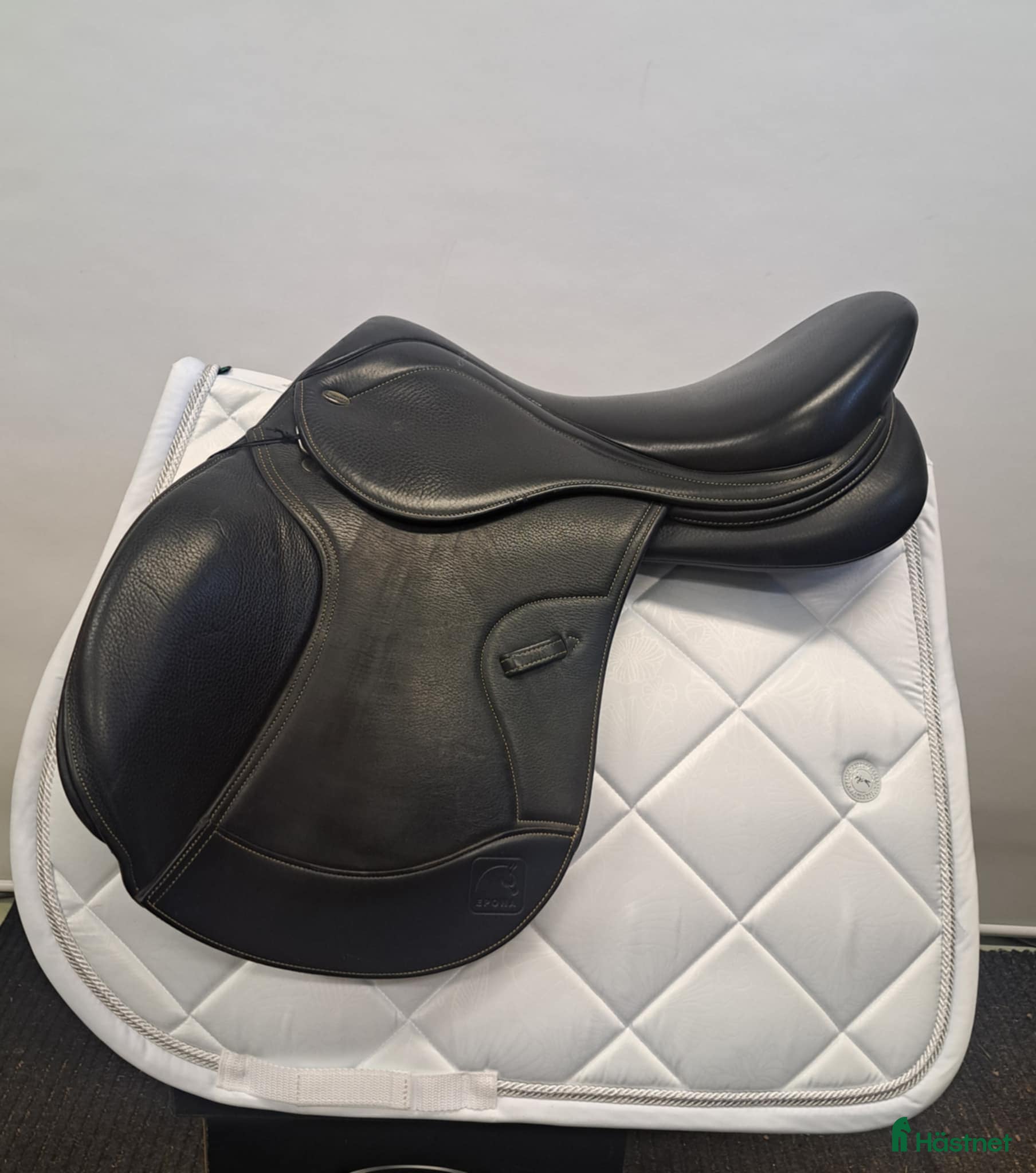 Sadlar hästutrustning Epona Hoppsadel i Färnäs - Annons 1
