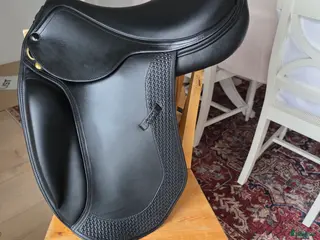 Sadlar hästutrustning till salu: Ergo x2 trude basic b1 i Dala-järna - Annons 2