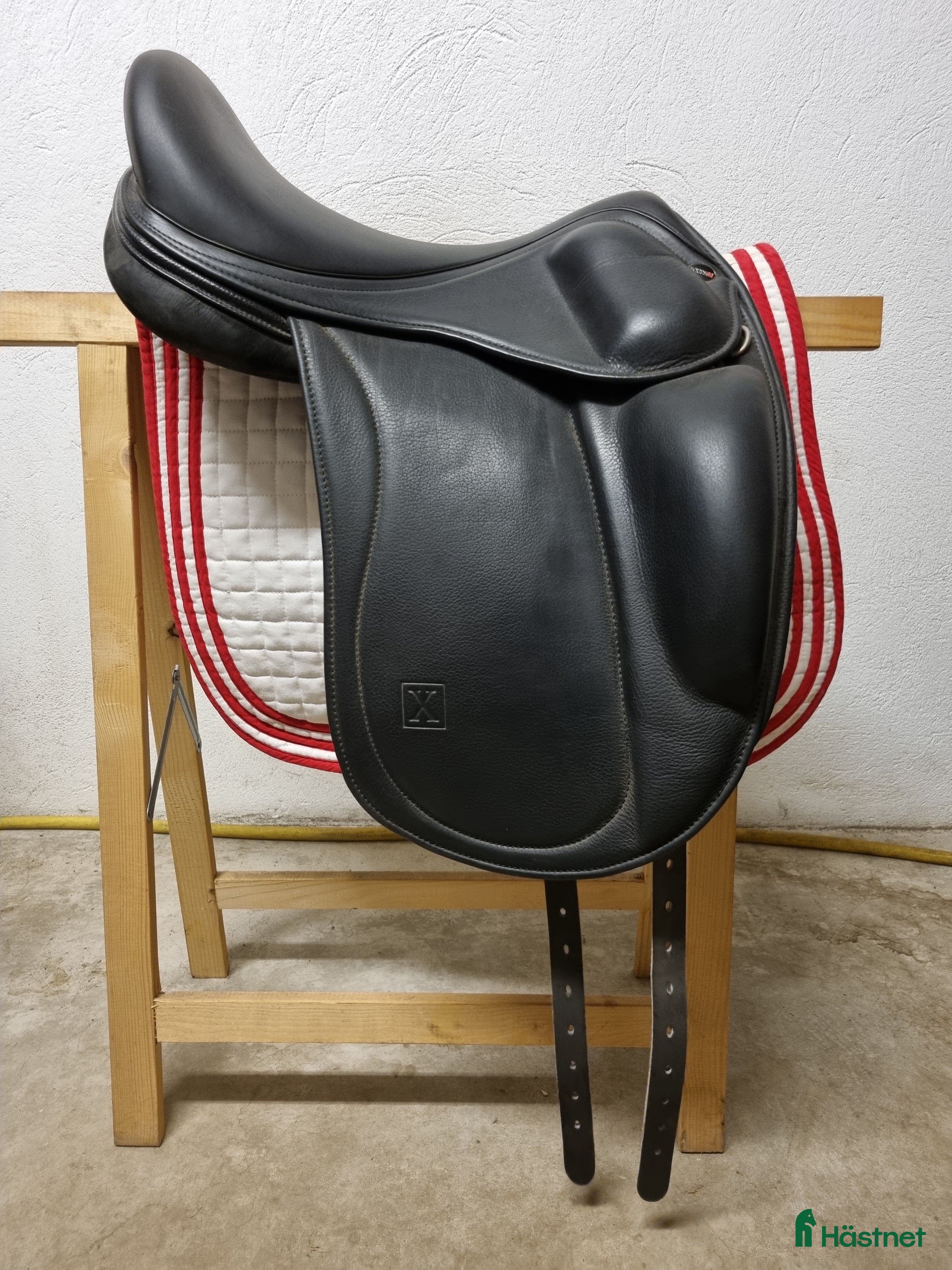 Sadlar hästutrustning till salu: Eques X i Gärsnäs - Annons 12