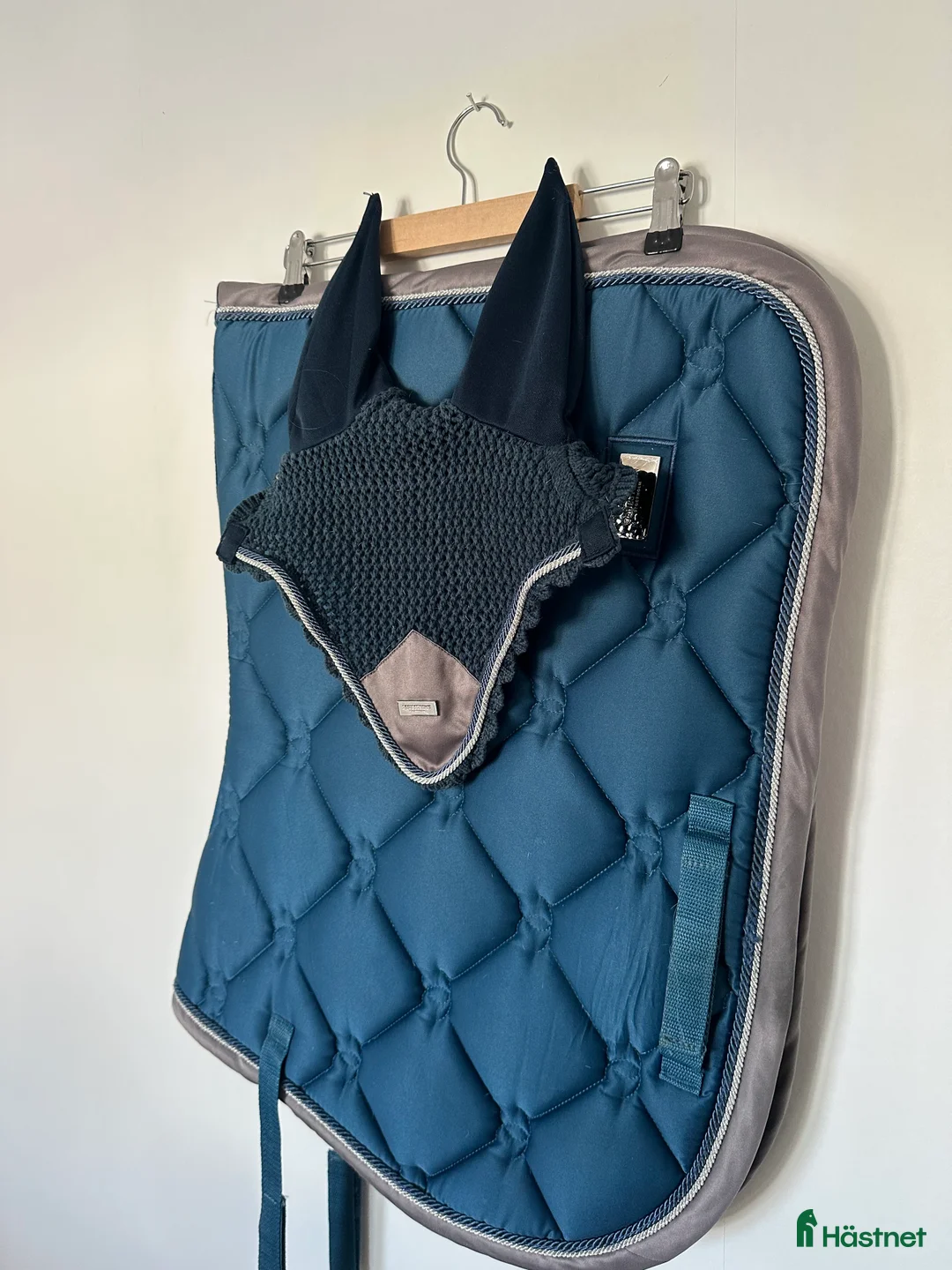 Schabrak & Vojlockar hästutrustning till salu: Es schabrak  - Annons 2