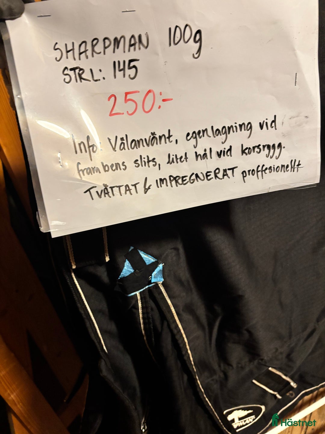 Täcken hästutrustning till salu: Hästtäcken 135-145 plus övrig utrustning i Skänninge - Annons 2