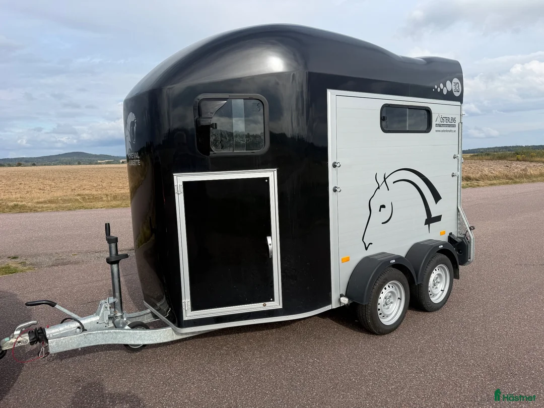 Hästtransporter  fordon & transport till salu: Cheval Gold3 -25 Momsad! - Annons 1