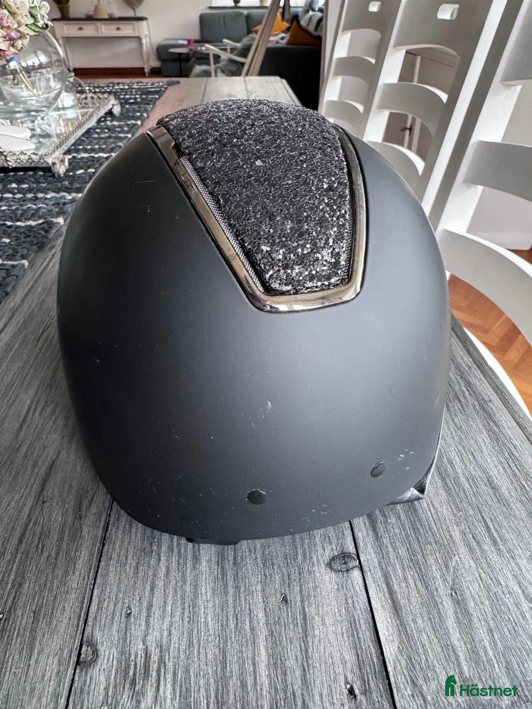 Hjälmar ryttarutrustning till salu: Ridhjälm Hansbo Sport Nyskick stl 55-57 i Ängelholm - Annons 2