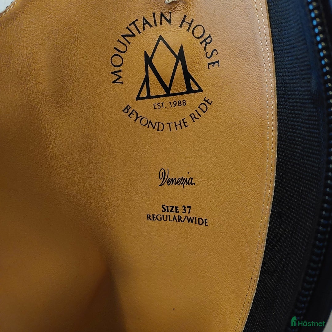 Ridstövlar ryttarutrustning till salu: Mountain  Horse Venezia  i Västra Frölunda - Annons 4