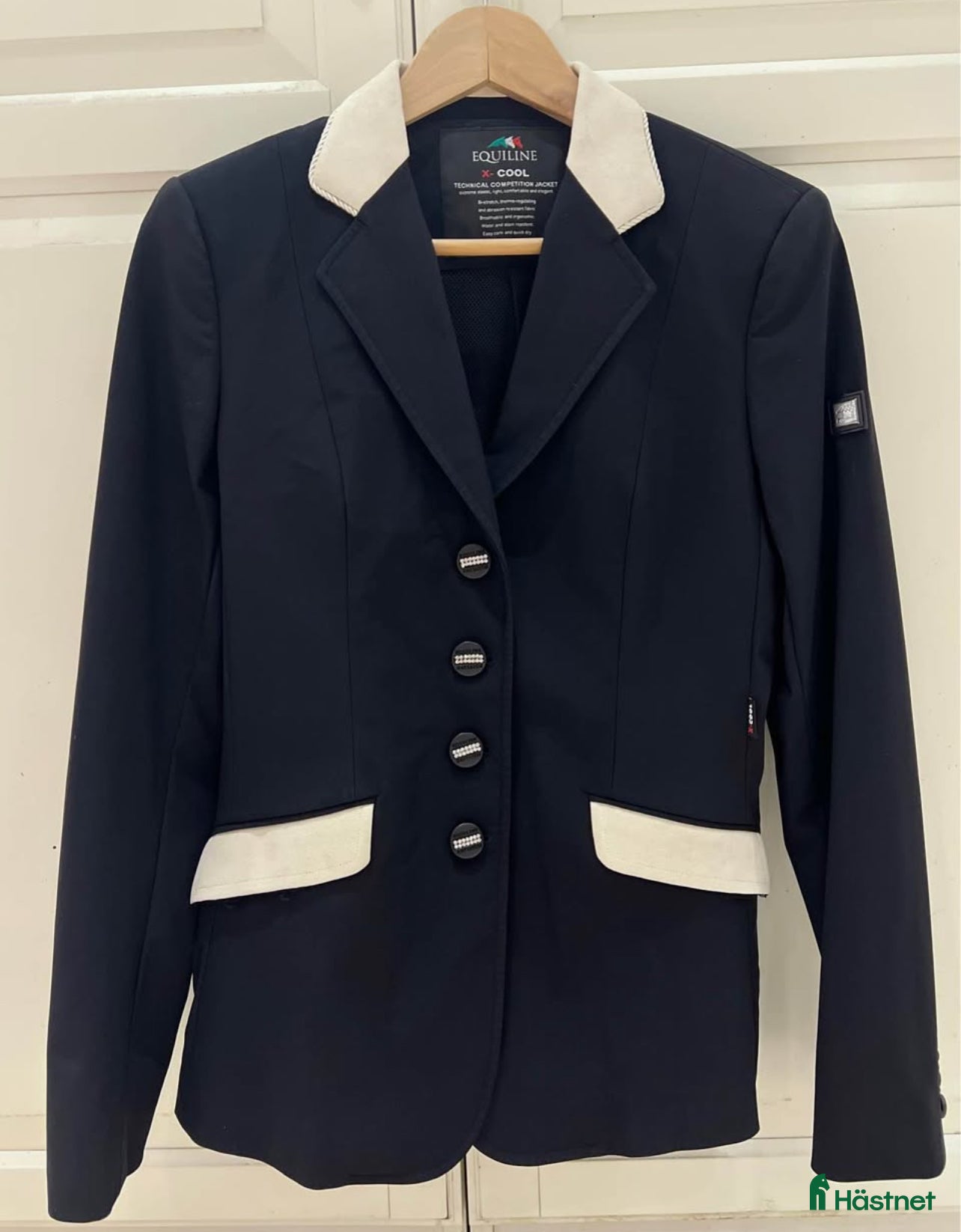 Jackor & Kavajer ryttarutrustning till salu: Equiline x-cool kavaj med bling i Vallentuna - Annons 2