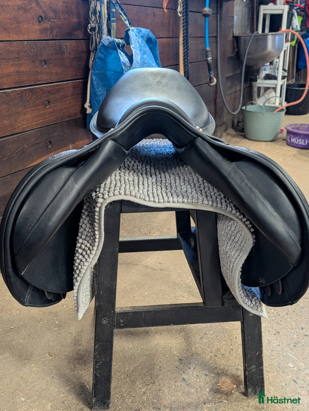Sadlar hästutrustning till salu: Hoppsadel  i Lysekil - Annons 4
