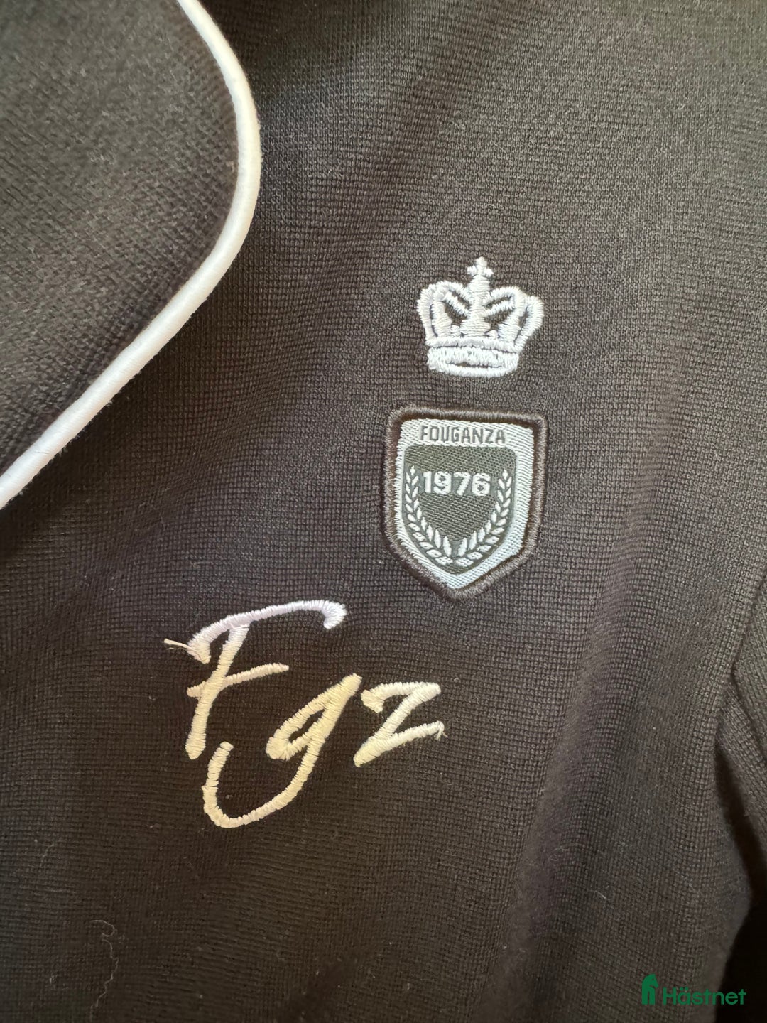 Jackor & Kavajer ryttarutrustning till salu: Superfin tävlingskavaj! i Höllviken - Annons 3