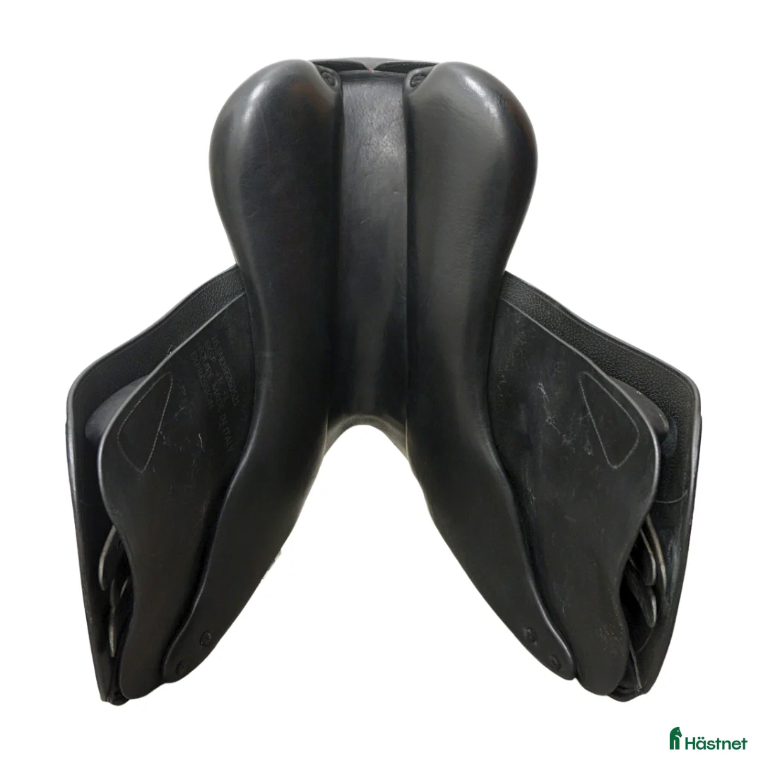 Sadlar hästutrustning till salu: Equipe Expression Special 16,5" - Annons 7