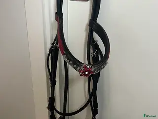 Träns hästutrustning till salu: Cob träns i Hammarö - Annons 1