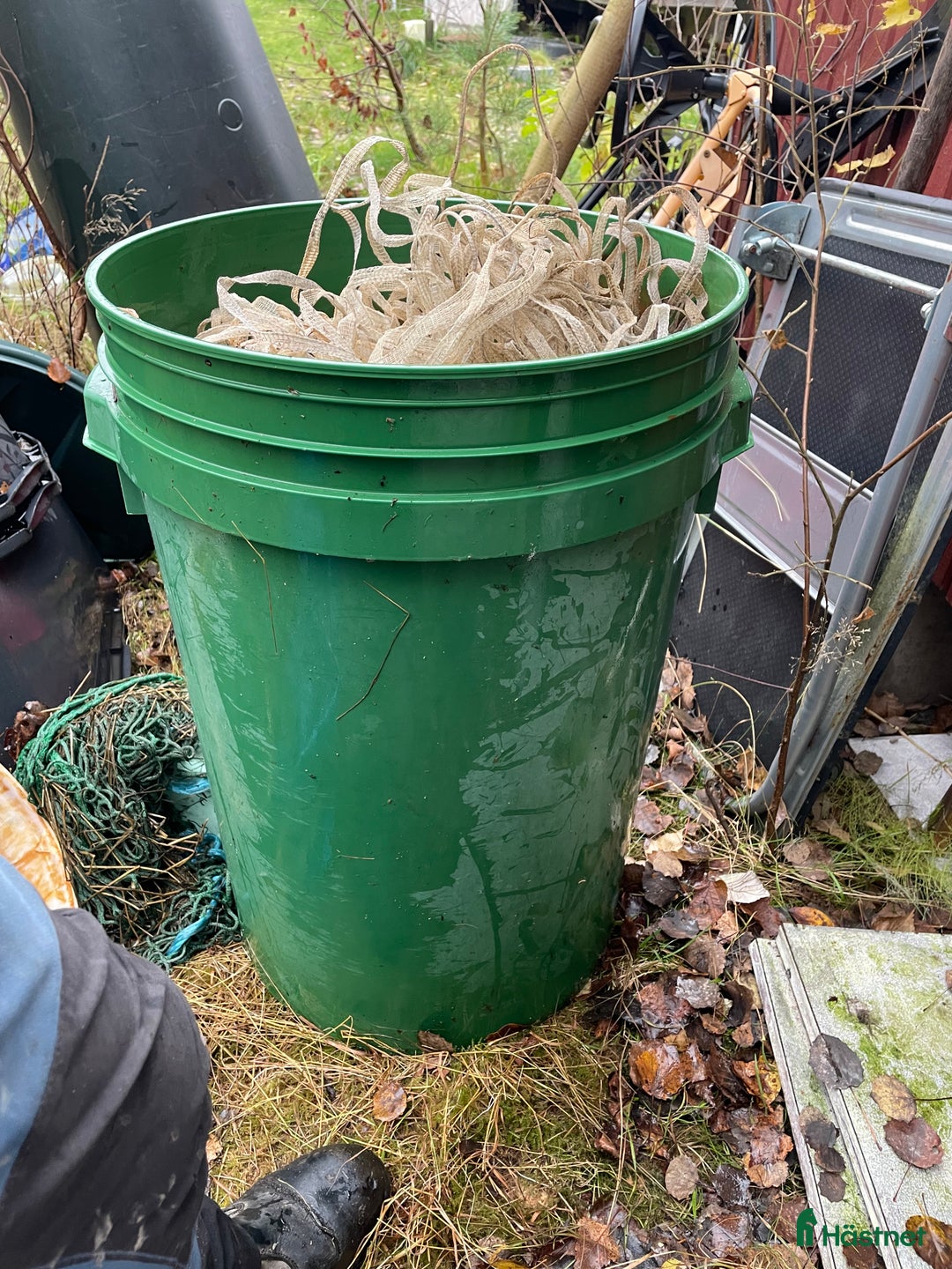 Stallinredning, stängsel & gård övrig utrustning till salu: Stängselstolpar Equisafe 180cm + elband + tråd mm i Svenshögen - Annons 7