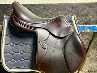 Sadlar hästutrustning till salu: Equipe synergy special 🌟 i Hörby - Annons 4