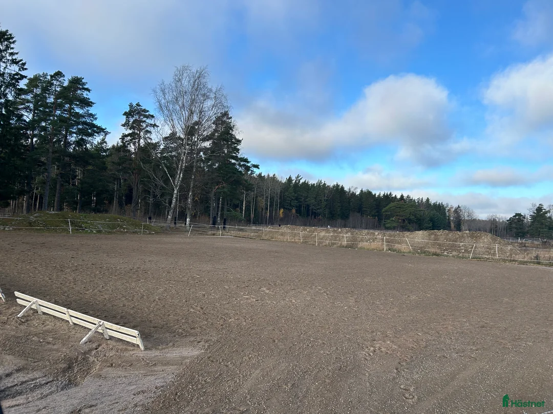  stallplats finnes: Stall med bra rid/körvägar, lång utevistelse i Tungelsta - Annons 16