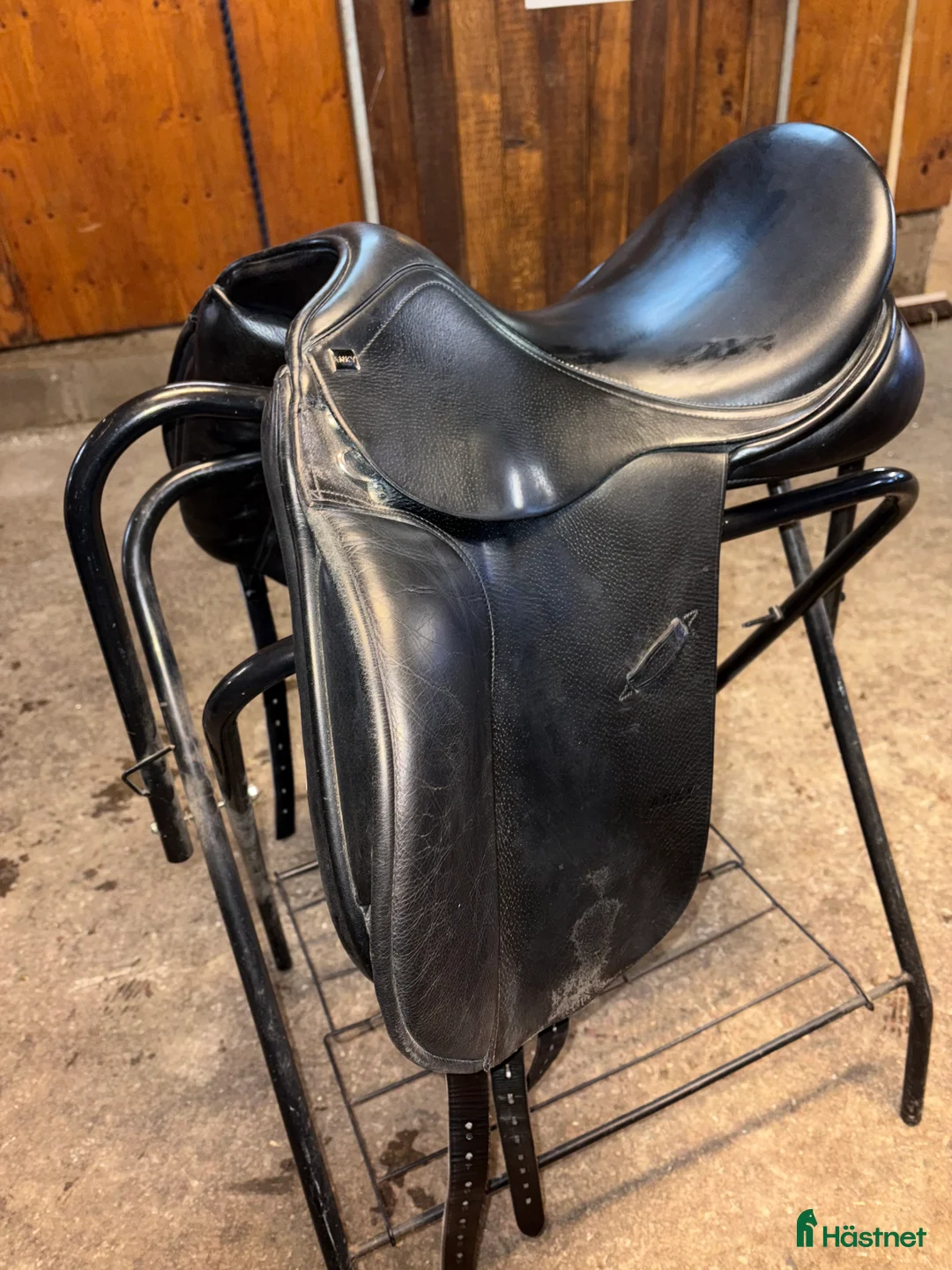 Sadlar hästutrustning till salu: Dressyr Sadel Anky Svart - Annons 1