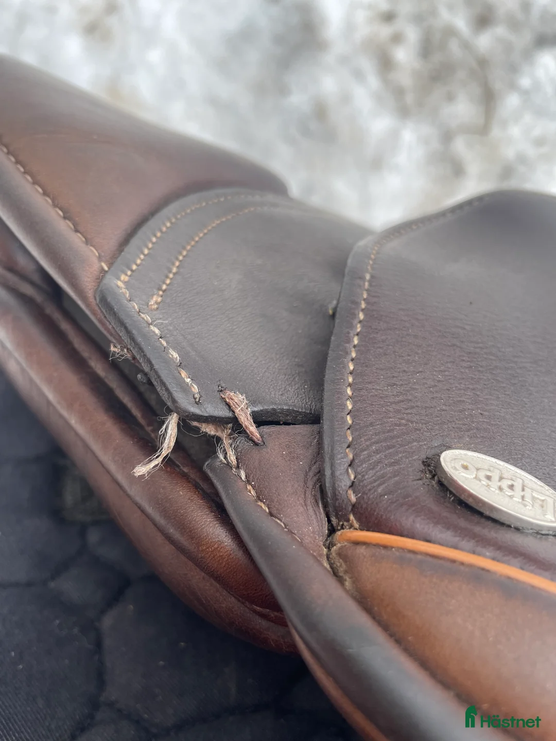 Sadlar hästutrustning till salu: Brun Lippo Marcello-17” i Västerås - Annons 5